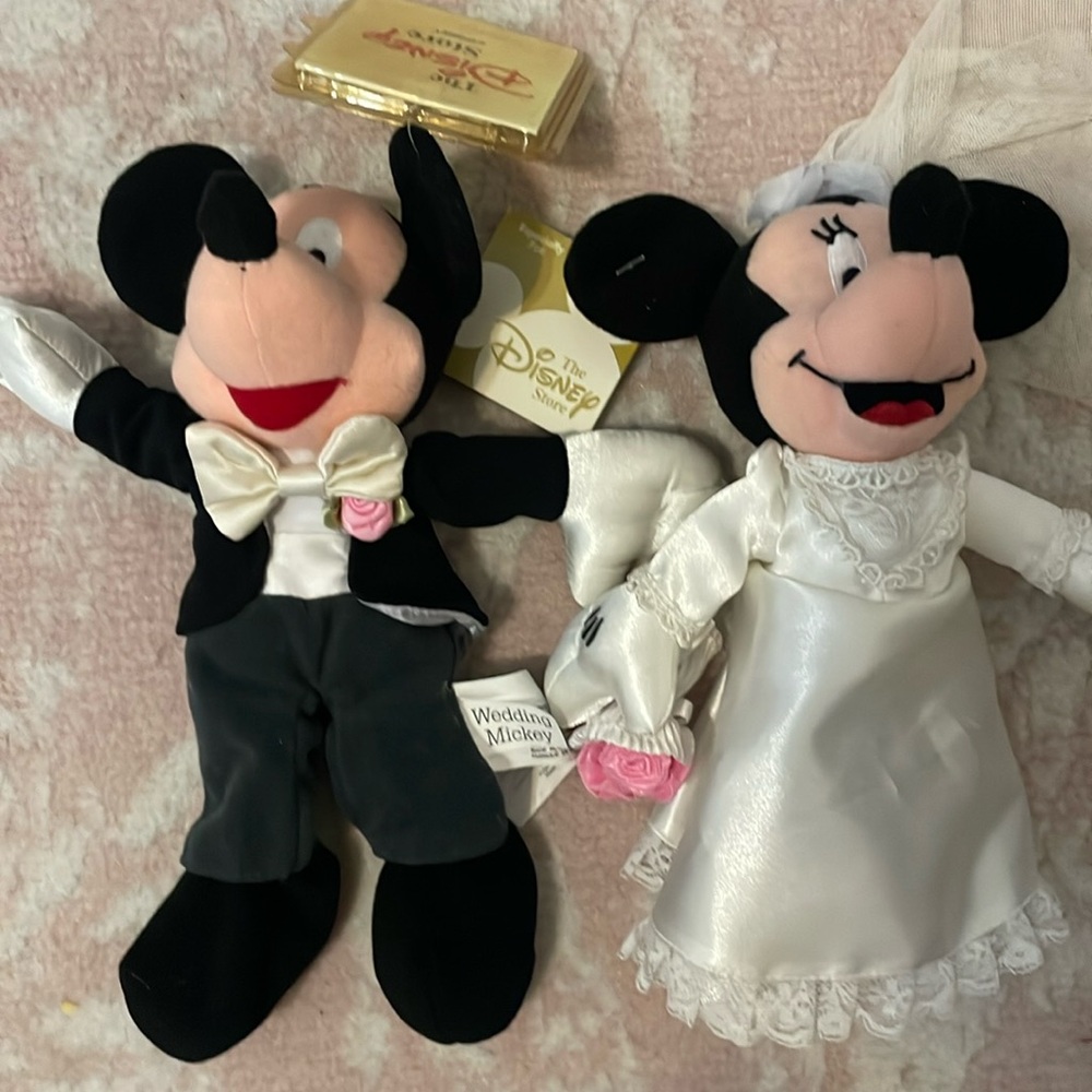 Vintage Wedding Mickey and Minnie Beanie Babies